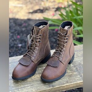 Ariat Heritage Lacer. Brand New with Tags.
